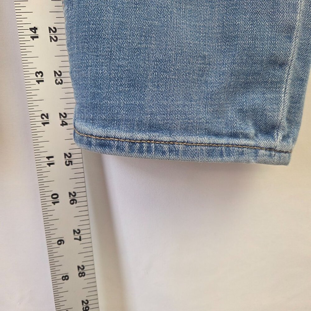 Lucky Brand Lolita Capri Light Wash Slim Fit Denim Jeans Size 6 - Picture 10 of 14